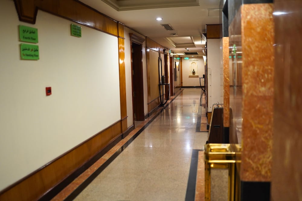 بيست ويسترن بلس ساند روز سو(Sand Rose Suite Hotel) 48/61