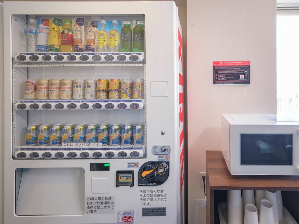 Apa Hotel Yokohama Kannai 44/48