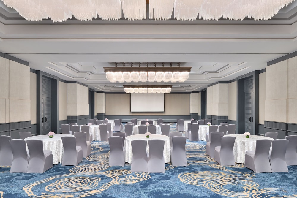 The Westin Mumbai Powai Lake (ex Renaissance Mumbai) 59/68
