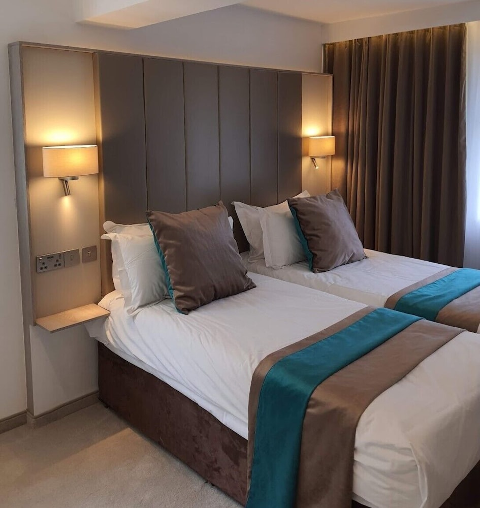 Remont Oxford Hotel 15/65
