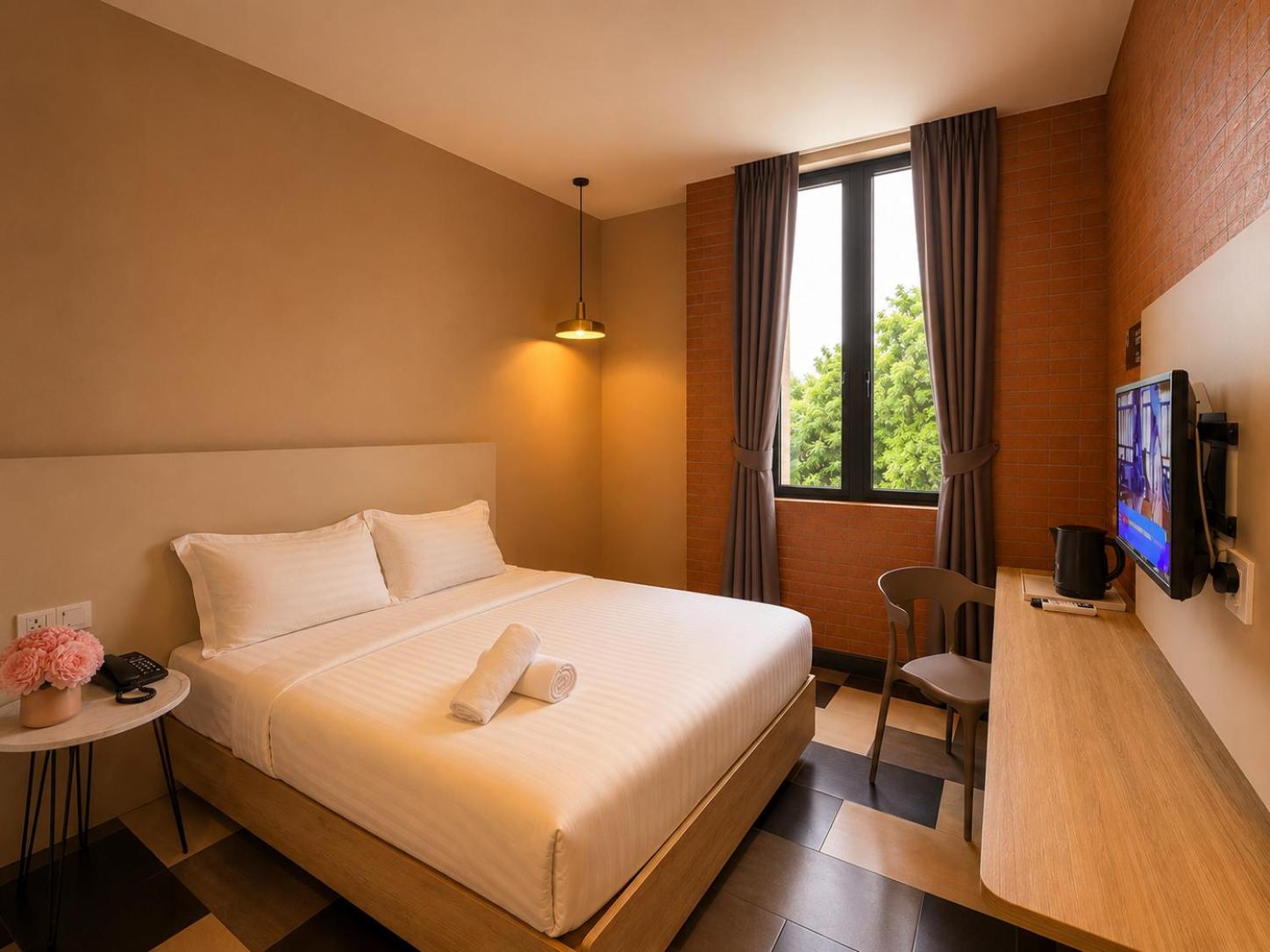 Super, Deluxe, Double Bed