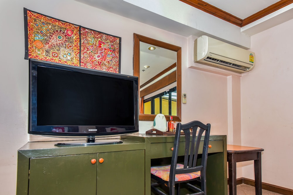 OYO 447 Royal Express Hua Hin 34/39