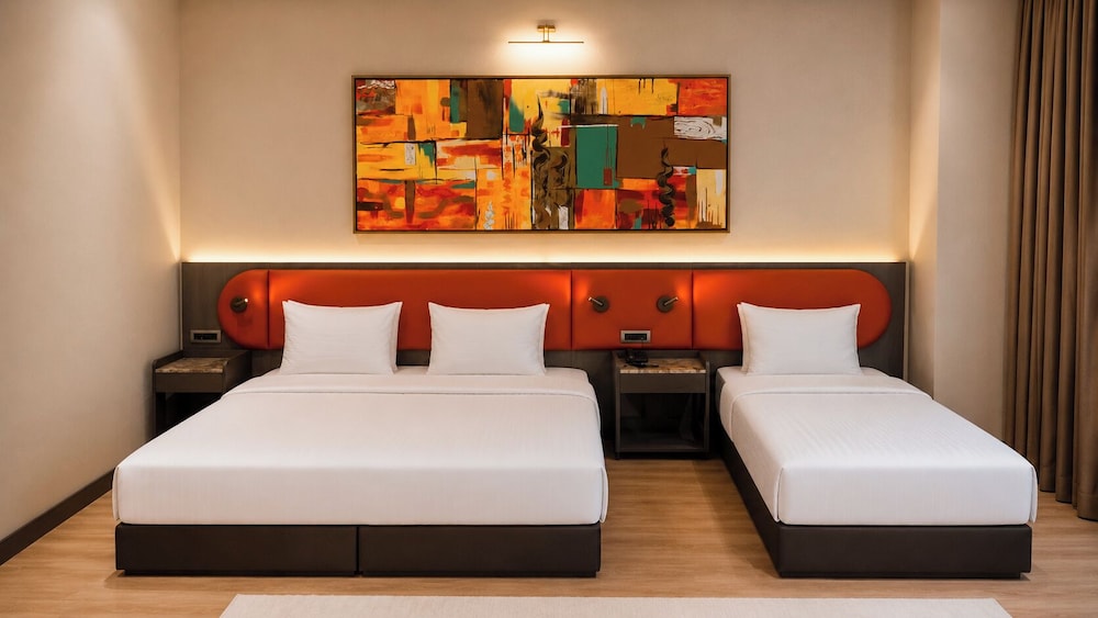Family, 2 Double Beds, Hilly Hotel 9/10
