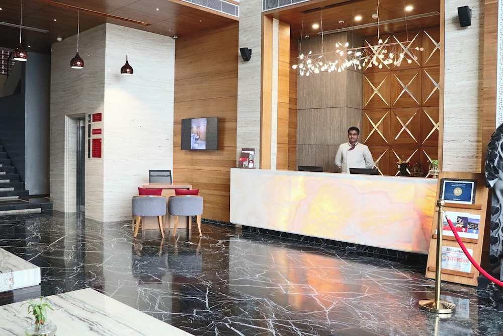 Crimson Park Shree Kanak Udaipur 4/50