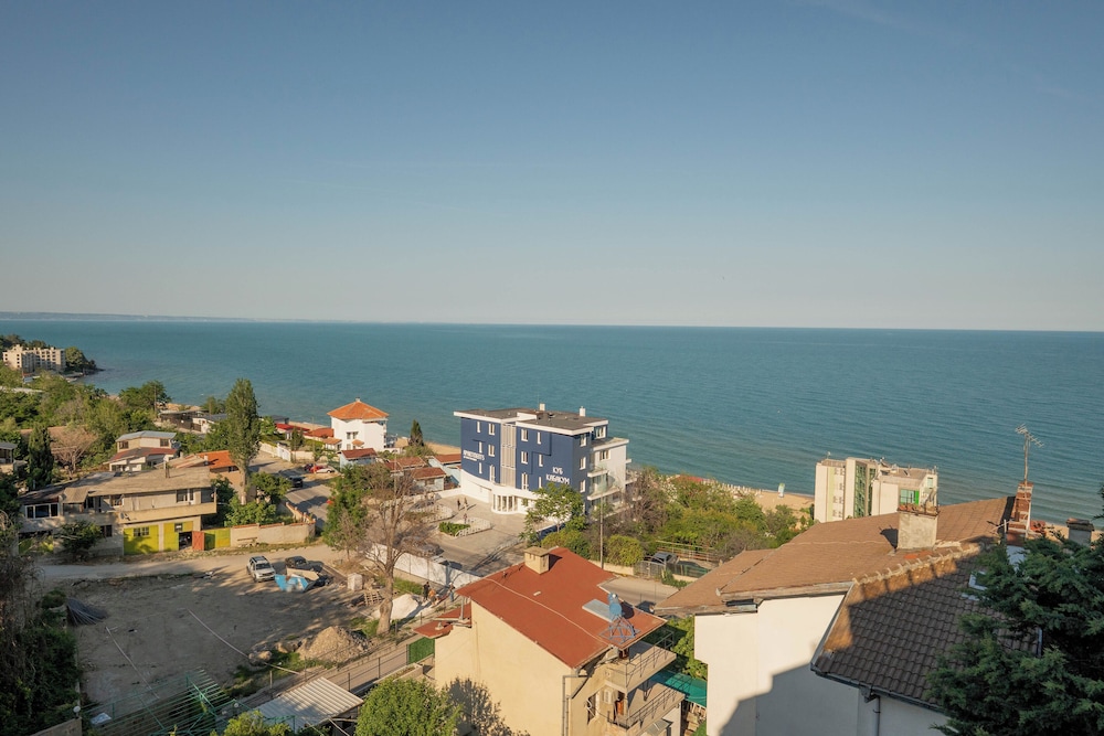 Boutique Hotel Aqua View 42/50