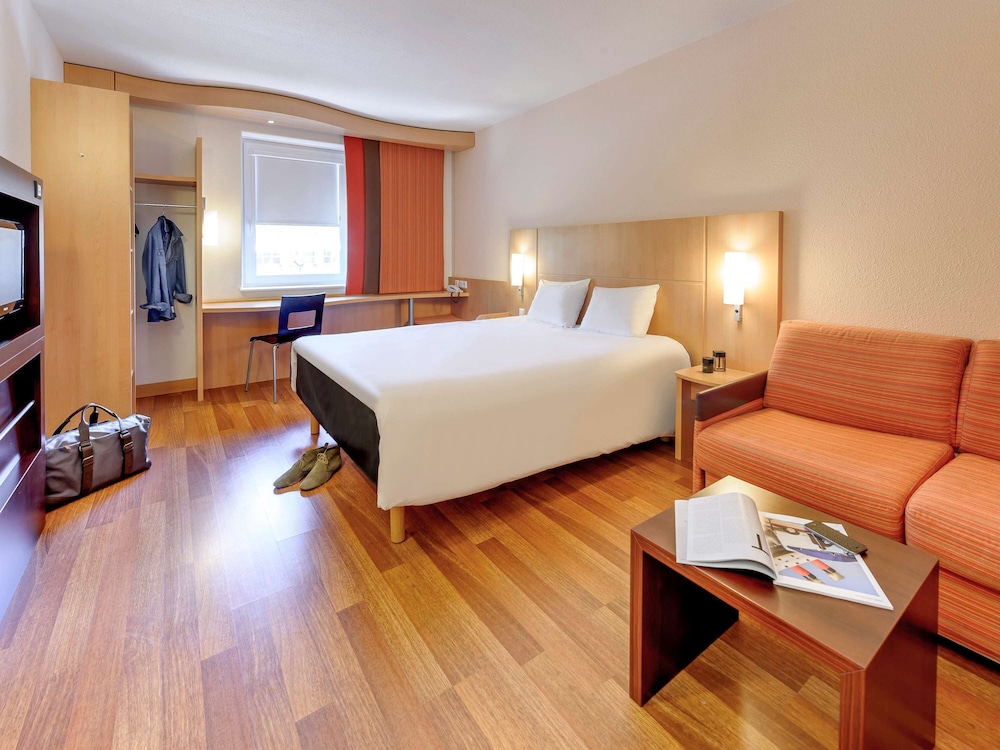 IBIS KONSTANZ 19/79