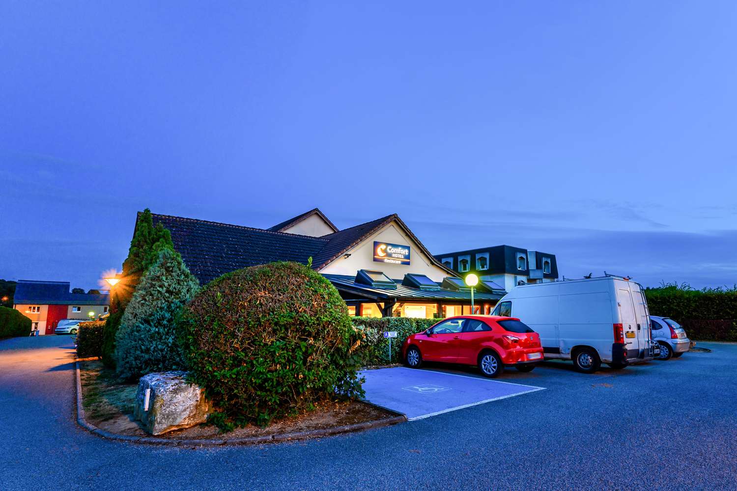 Comfort Hotel Evreux 22/23
