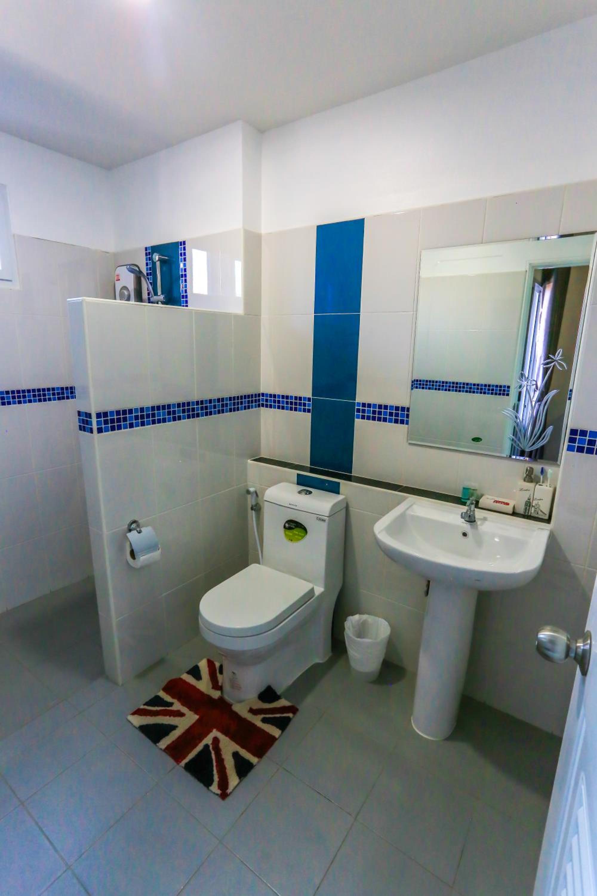 Tempo Plus Apartment Mae Sot 25/25