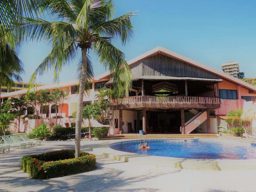 Flamingo Marina Resort 27/30