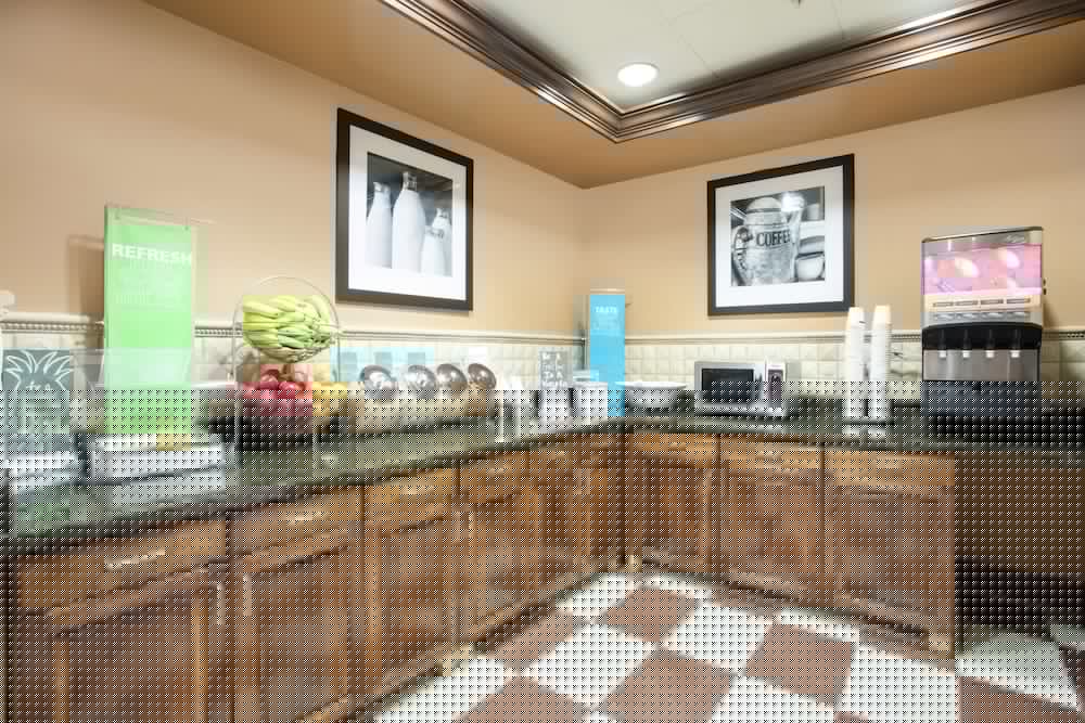 Hampton Inn Suites Yuba City 15/44