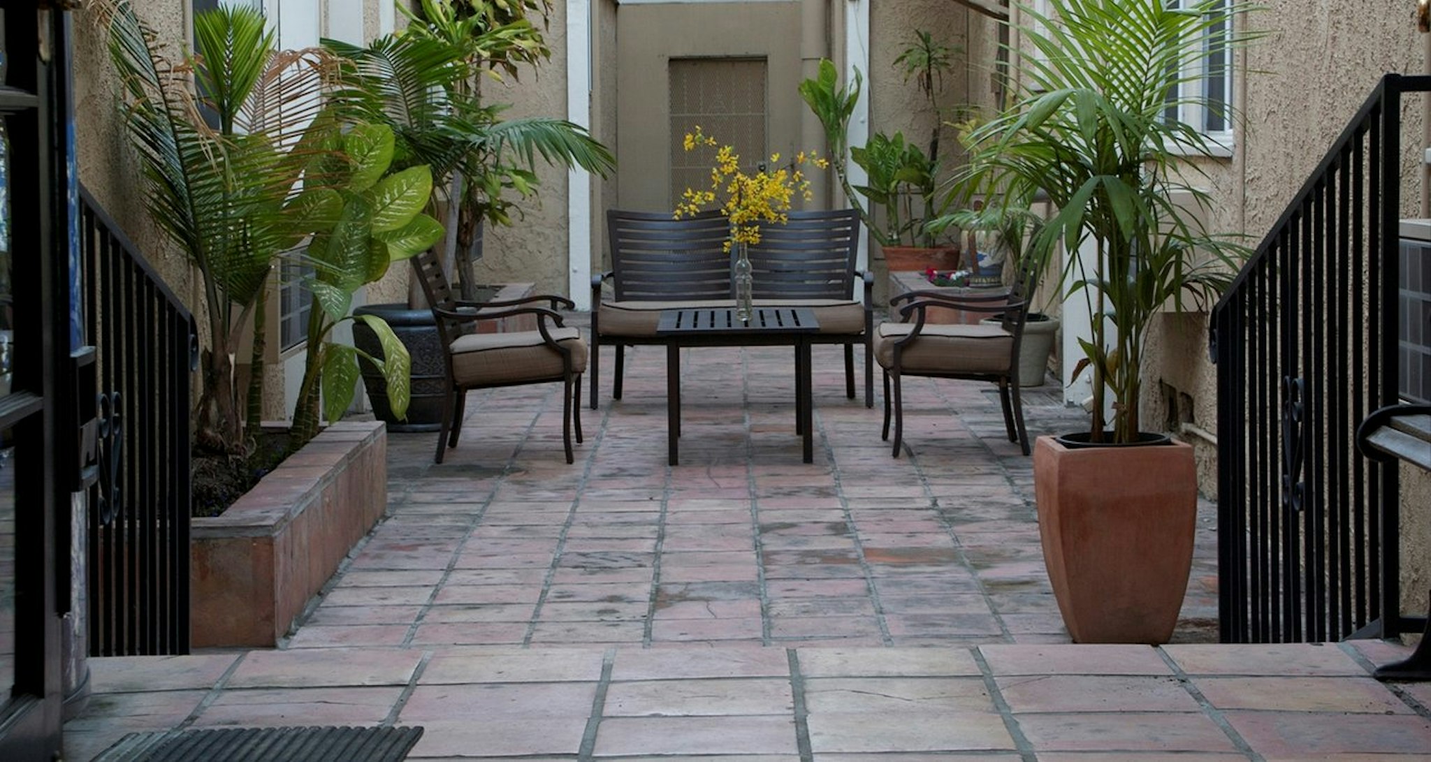 Wilshire Crest Hotel Los Angeles 26/35