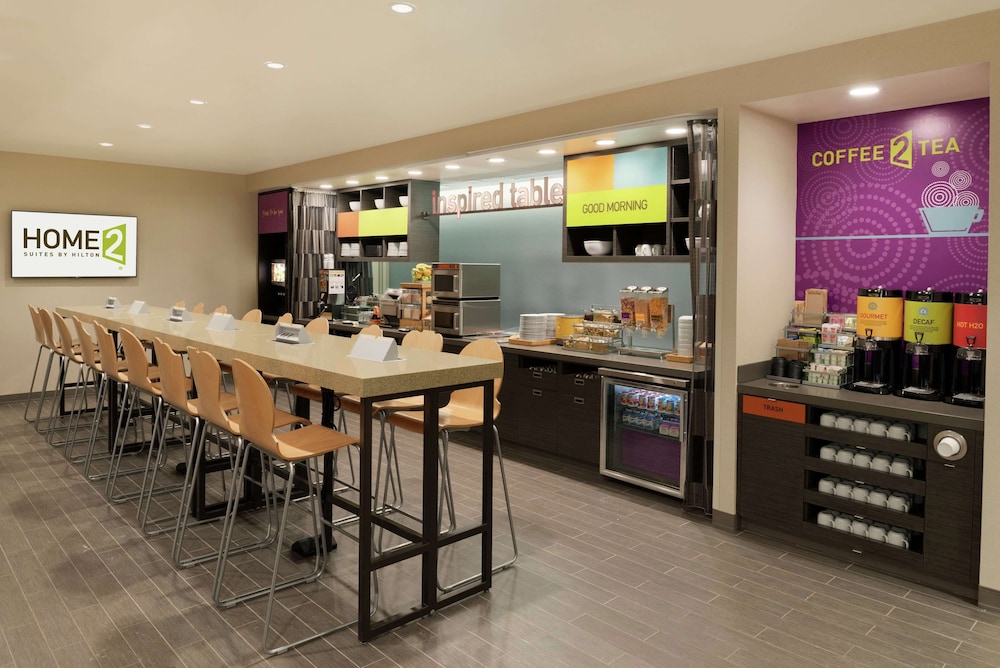 Home2 Suites by Hilton Anchorage/Midtown 52/62