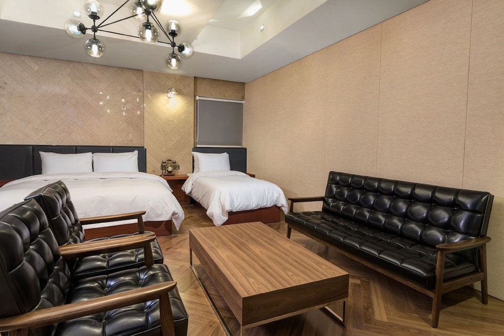 Capace Hotel 52/73