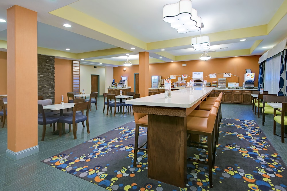 Holiday Inn Express Hotel And Suites Monahans I 20 39/49