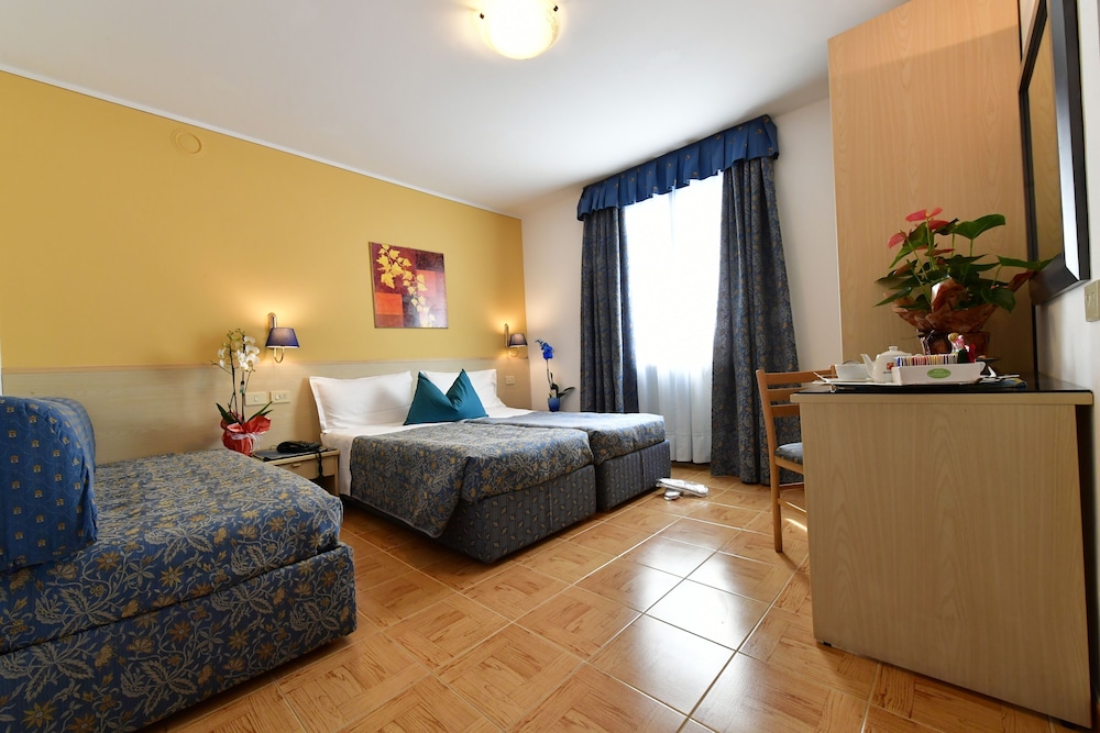 HOTEL BEAU SEJOUR 40/66