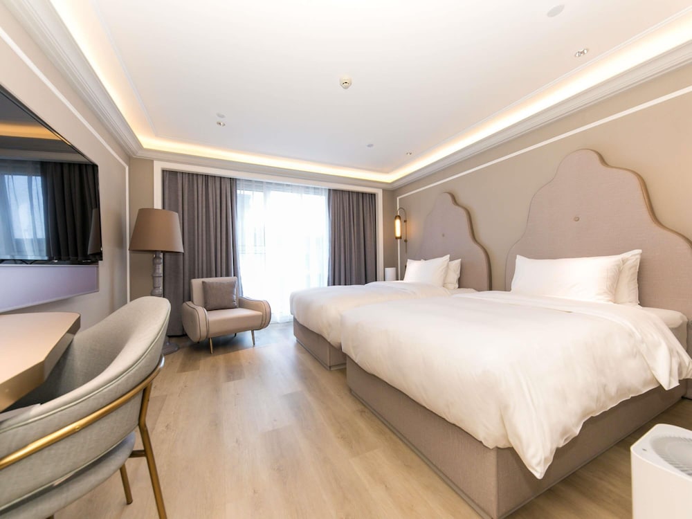Mercure Turpan Downtown 12/50
