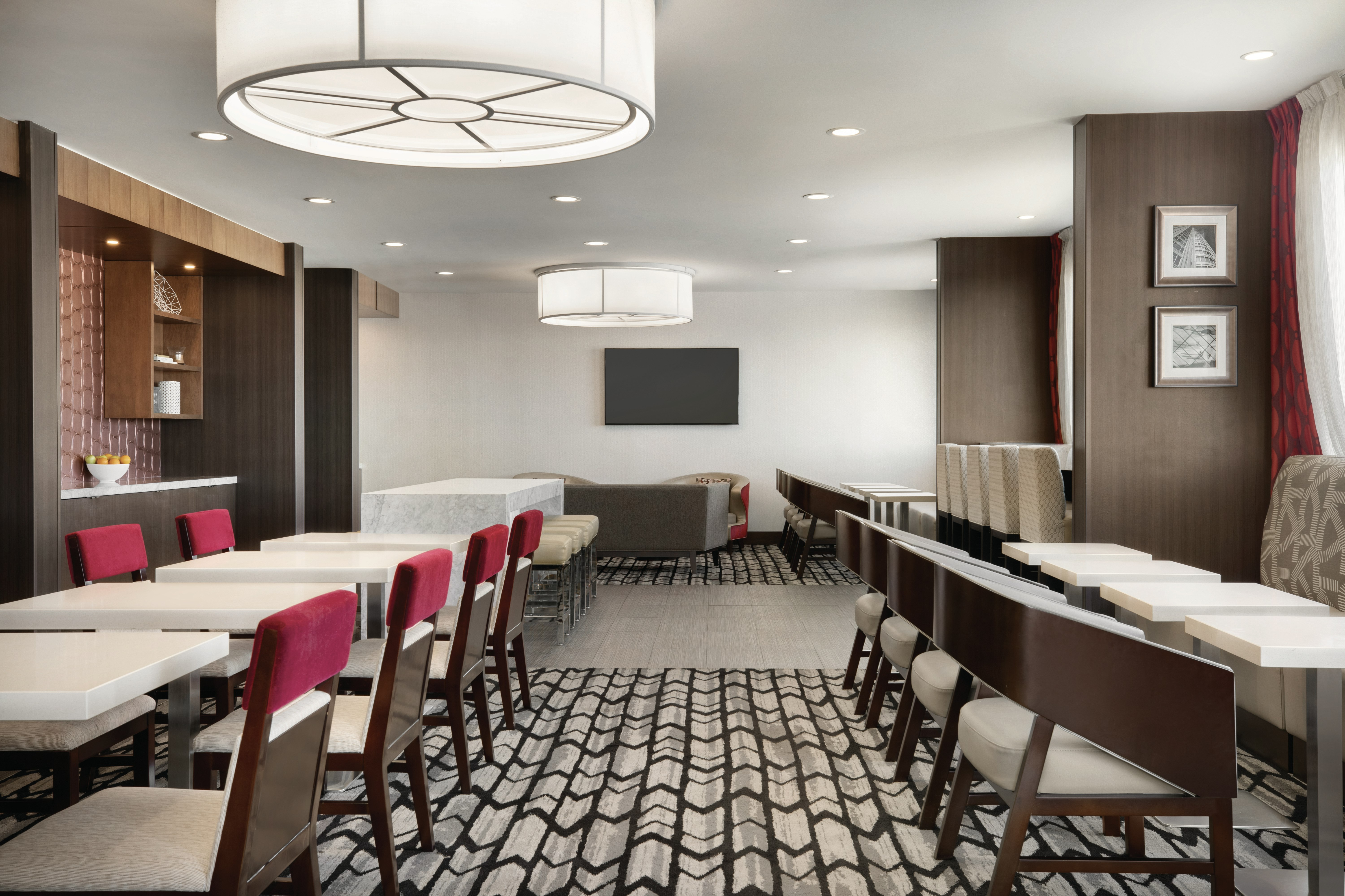 Doubletree By Hilton Toronto Airport West 20/24
