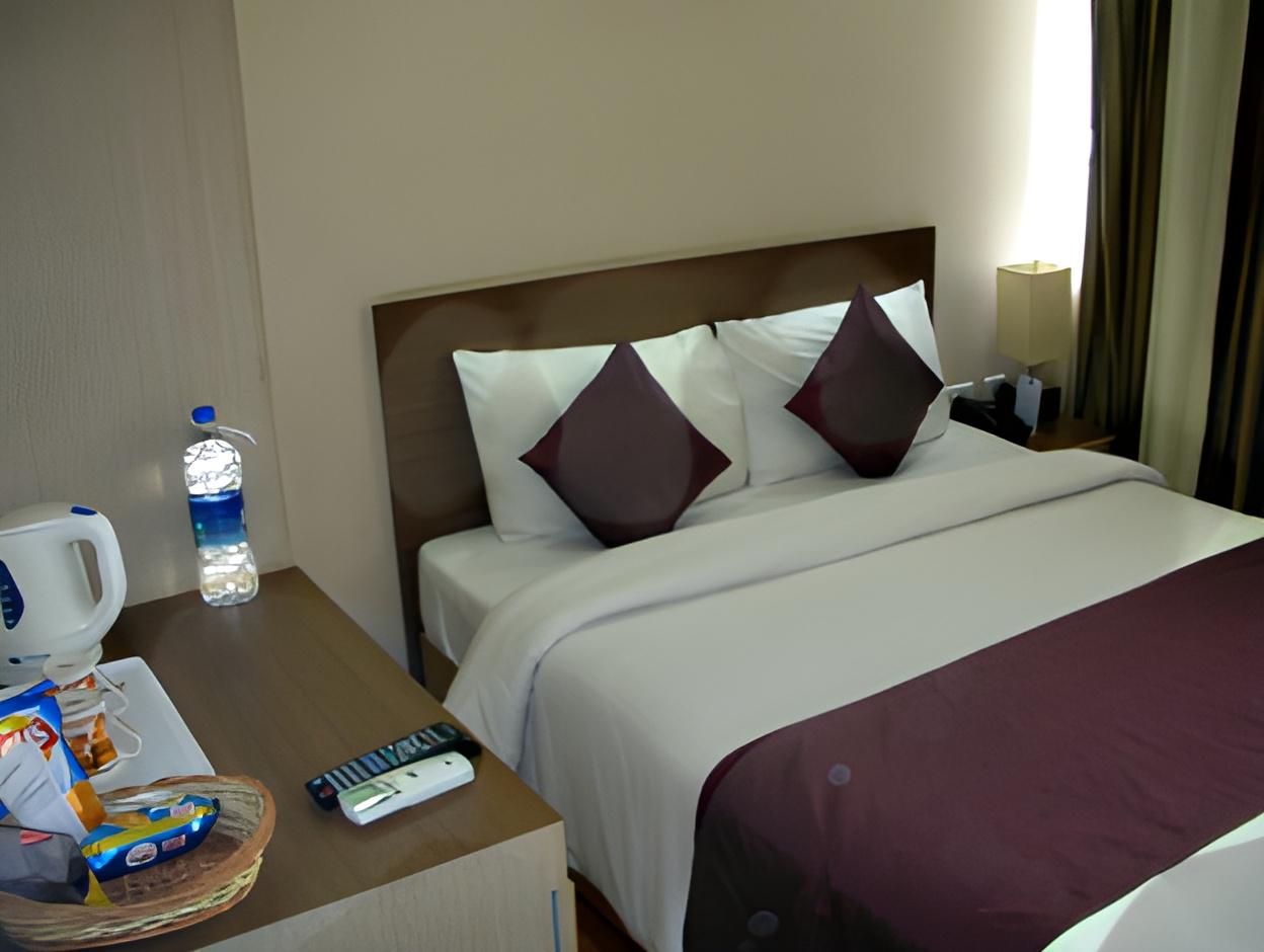 OYO Rooms Noida Sector 62 22/73