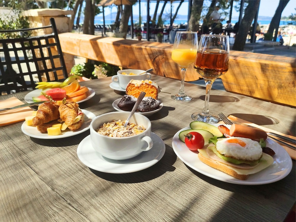 Matilde Beach Resort 26/50