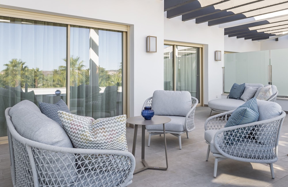 Dionis Boutique Hotel & Spa 30/46