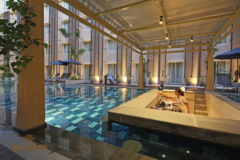 Ananta Legian 30/50