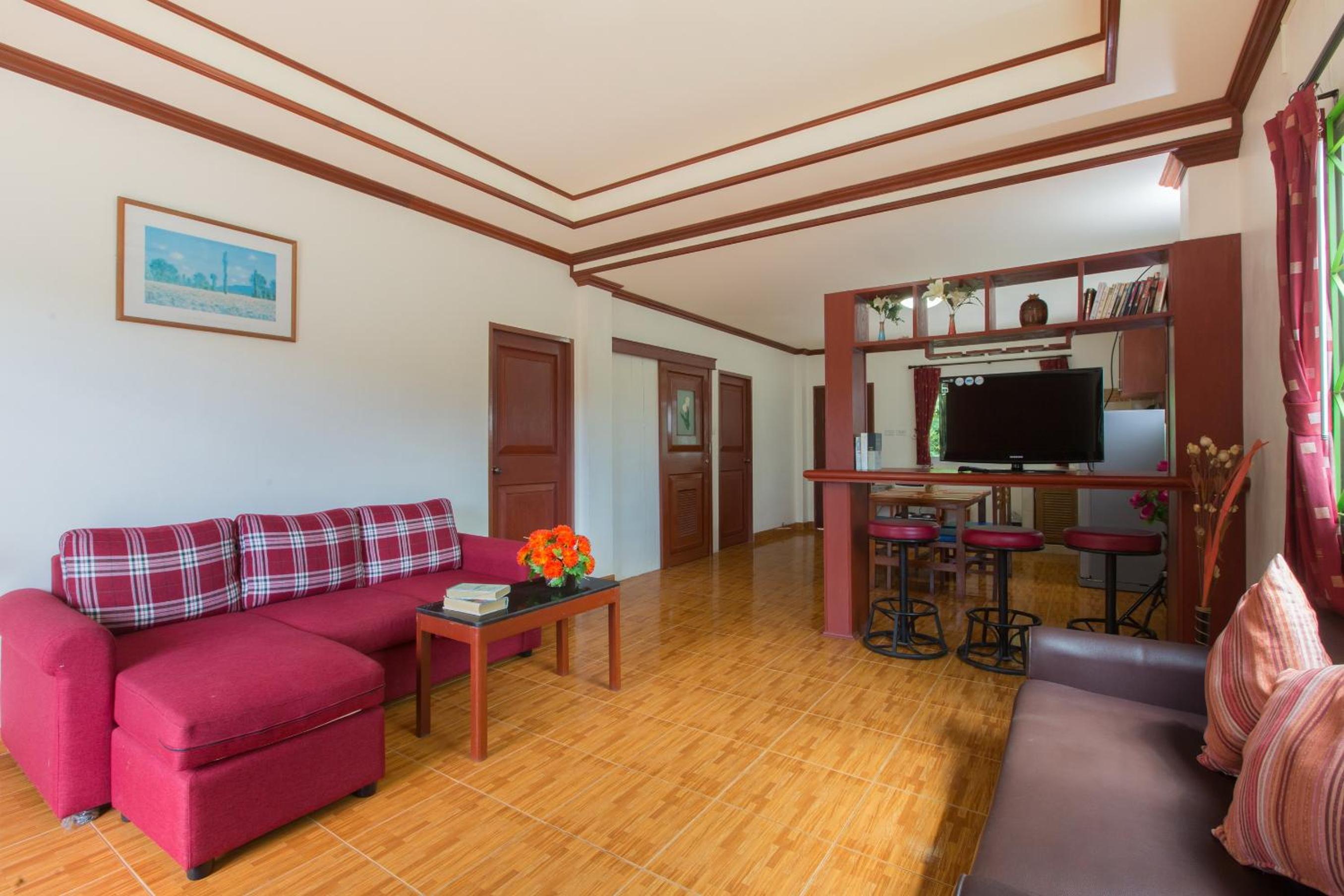2 BEDROOMS, DELUXE, APARTMENT