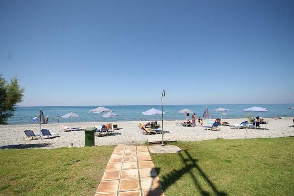 Castro Beach Hotel 48/55