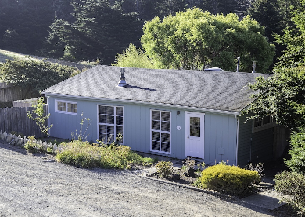 The Inn at Schoolhouse Creek 3/64