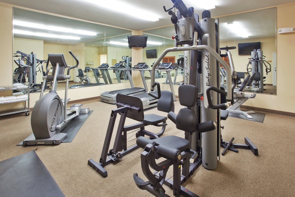 Candlewood Suites Columbus Fort Benning 42/75
