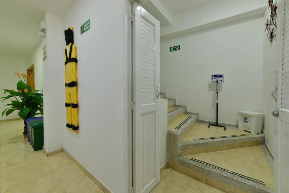 Hotel Grand Caribe 33/33