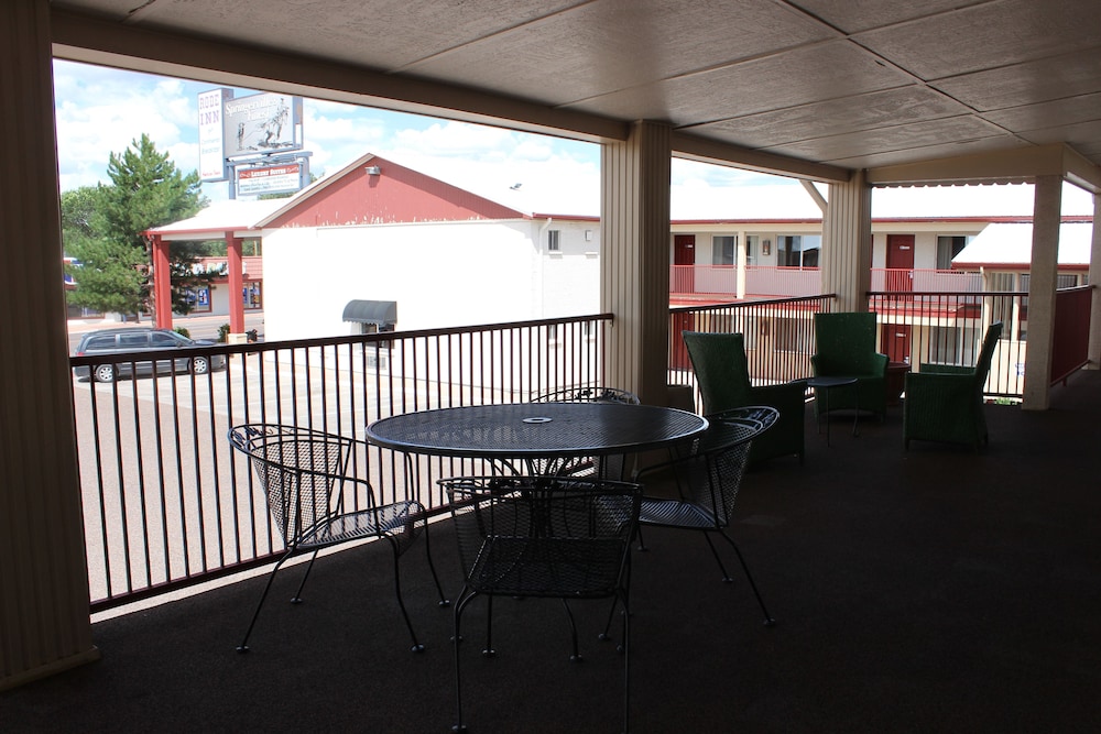Howard Johnson by Wyndham Springerville 4/50