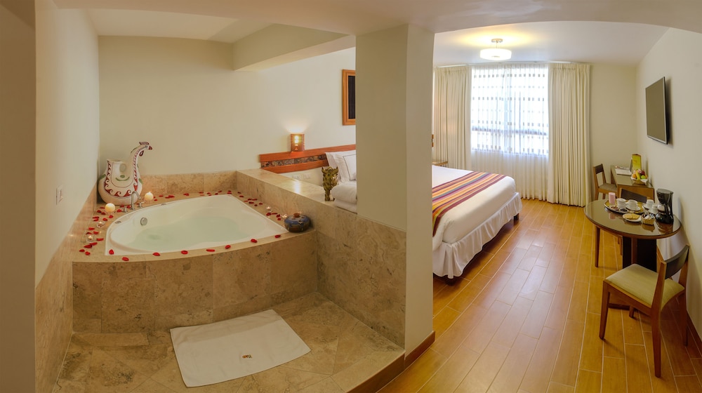 Taypikala Cusco Hotel 49/49