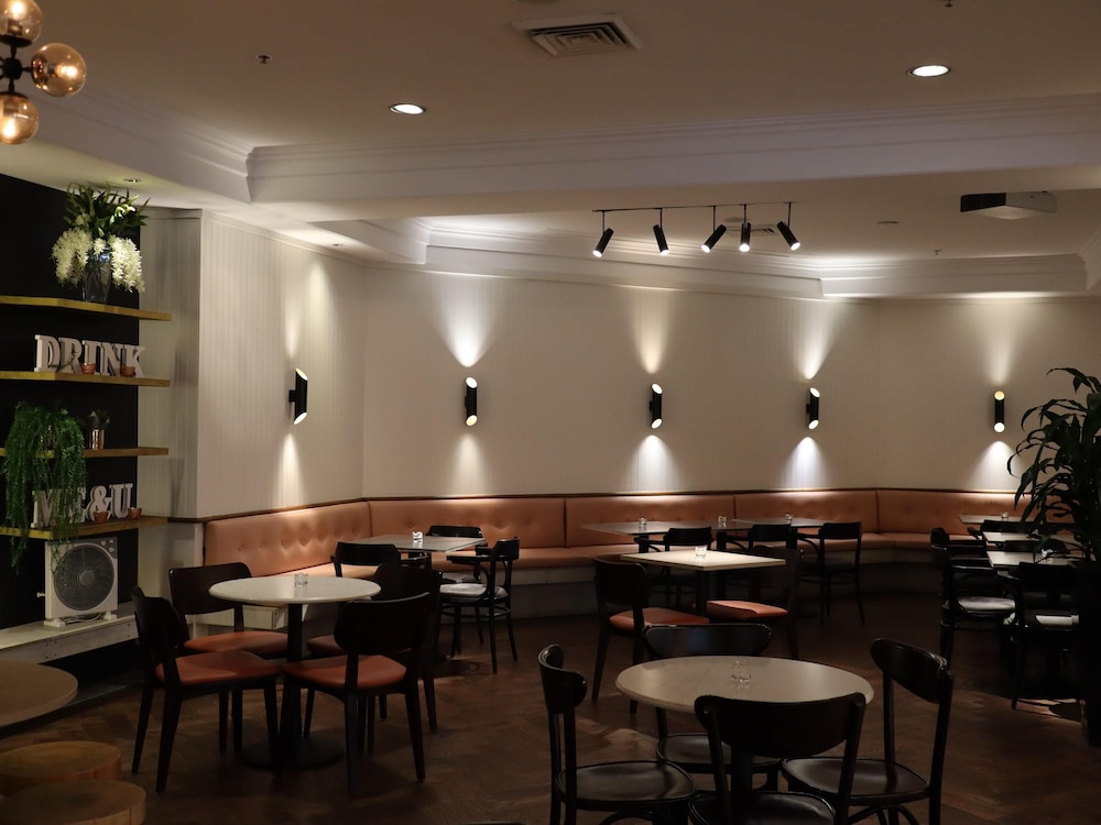Novotel Sydney International Airport 54/72