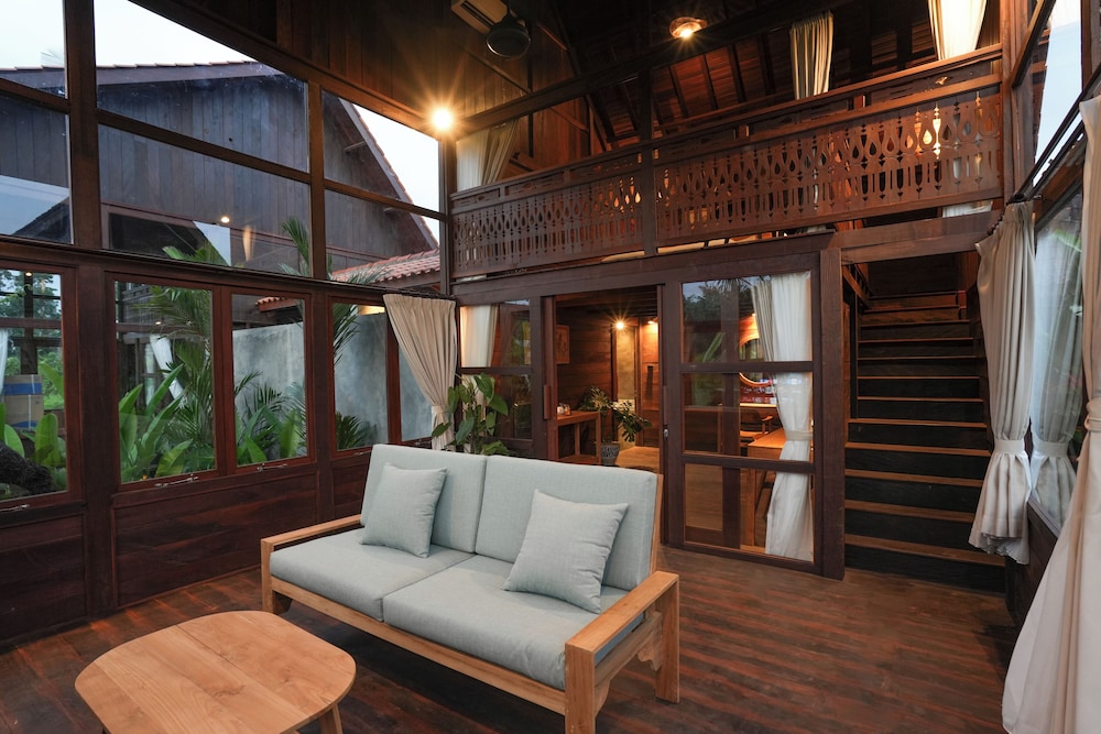 Ubud Art Resort (ex Uma D Mas Villa) 32/48