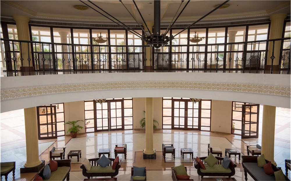 Golden Tulip Dar Es Salaam 48/71