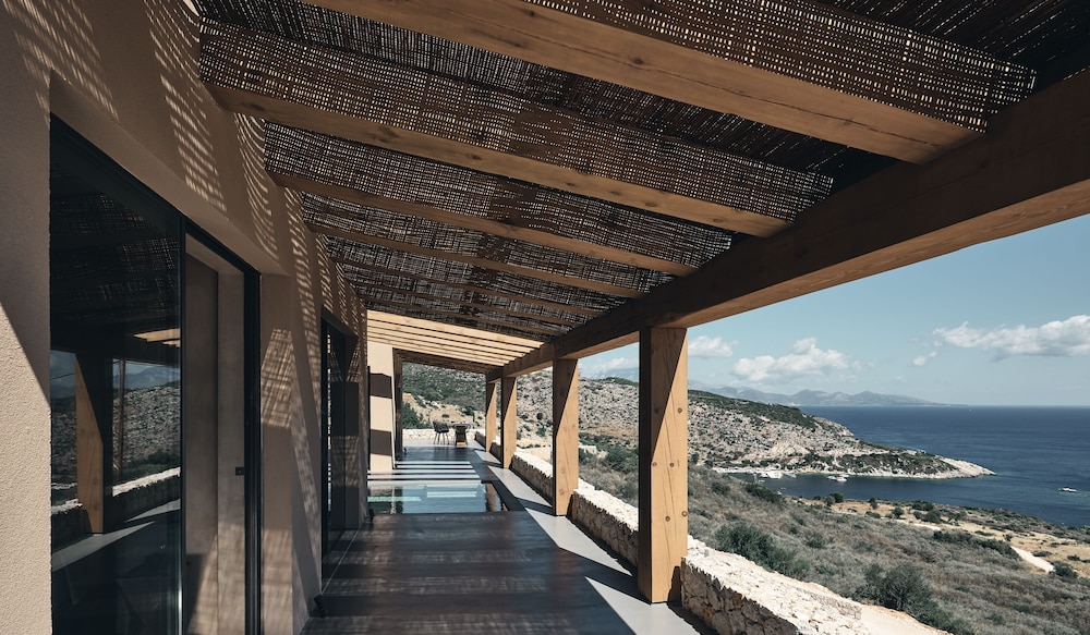Vais Luxury Villas 1/55