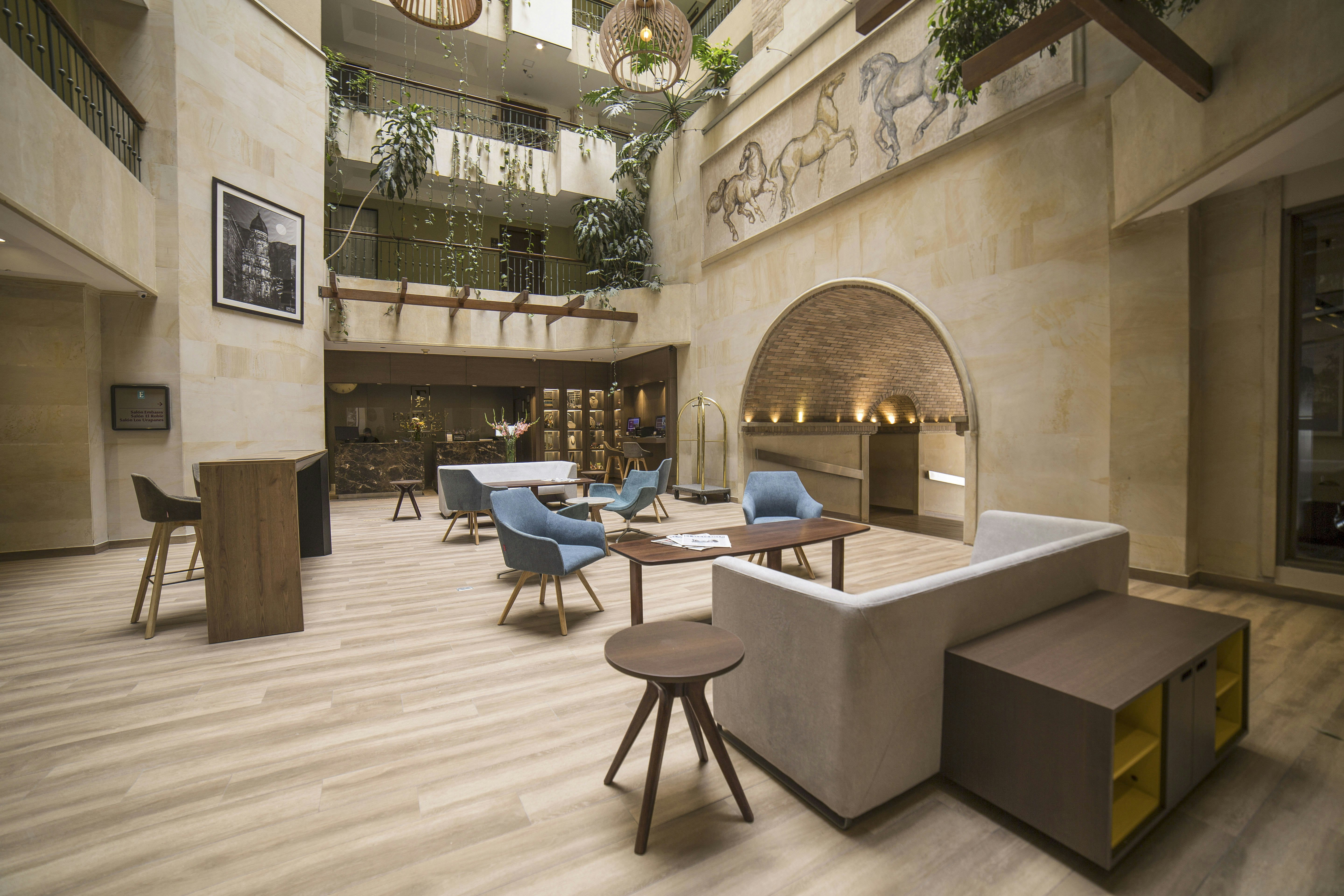 Embassy Suites by Hilton Bogota Rosales 23/50