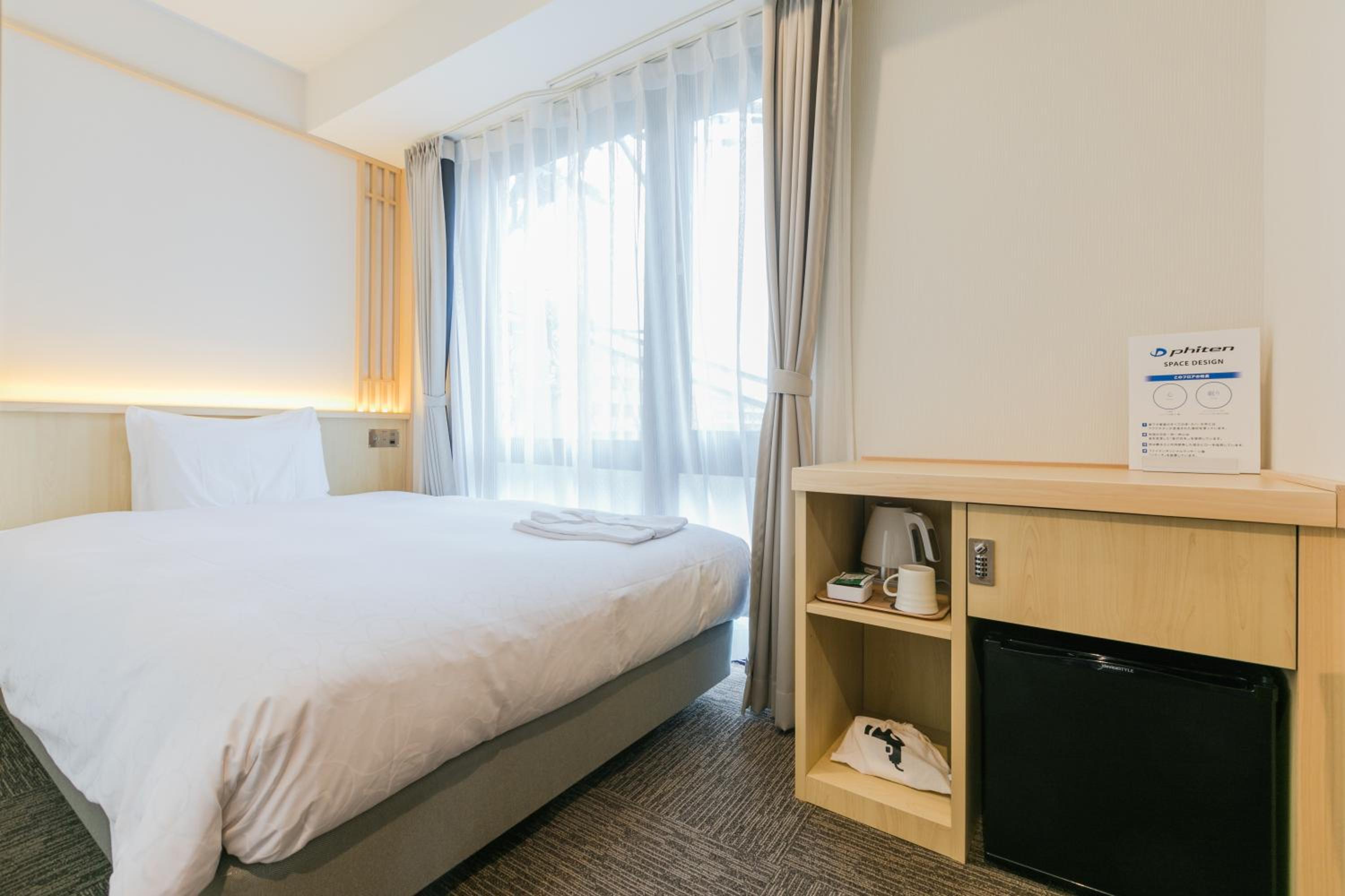 Semi Room, Standard, Single, Semi Double Bed