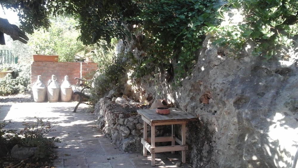 B&B La Ginestra 46/50