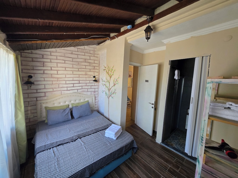 Kekik Alacati Otel 9/50