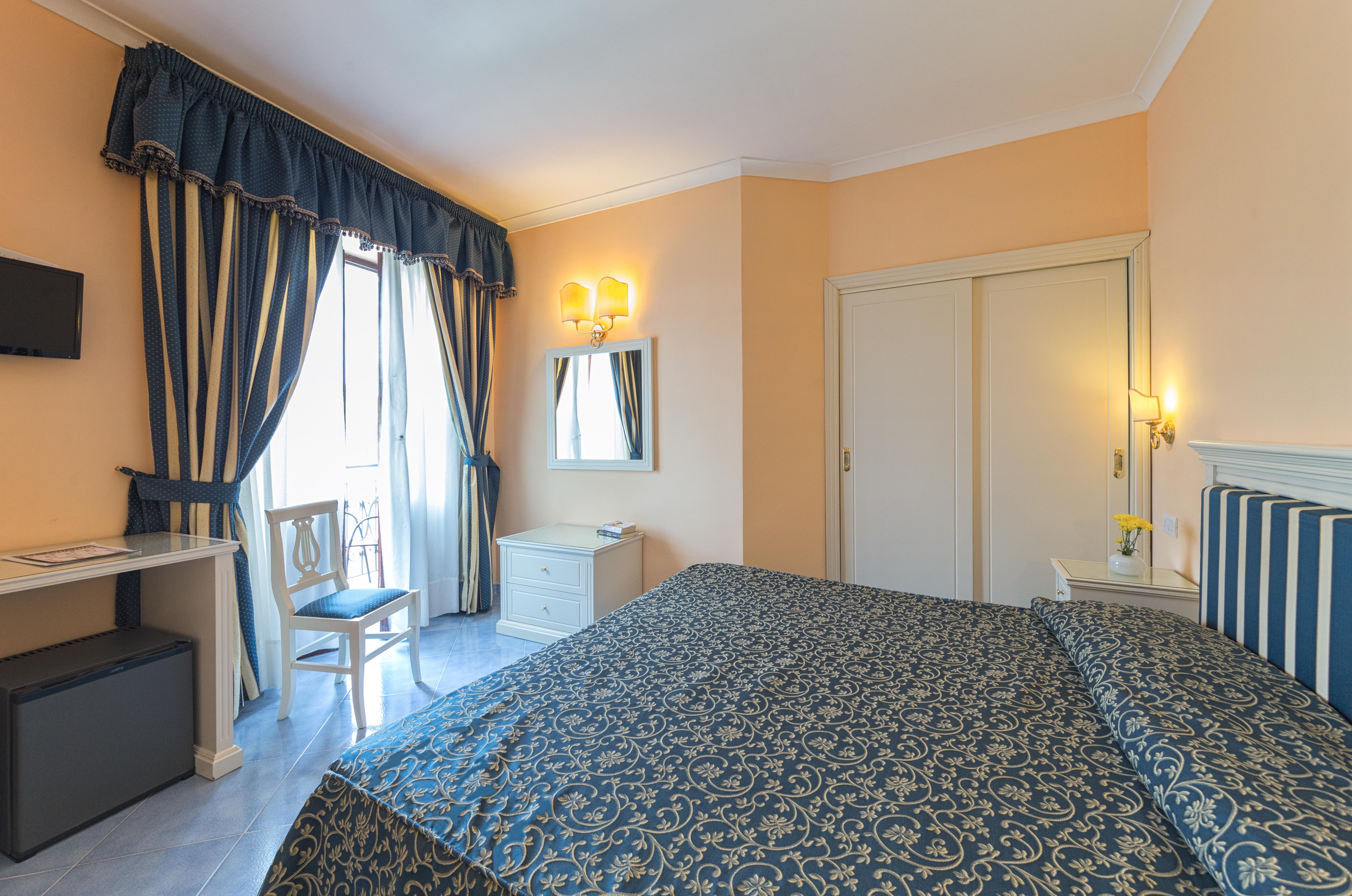 Standard, Double Bed, Balcony or Terrace