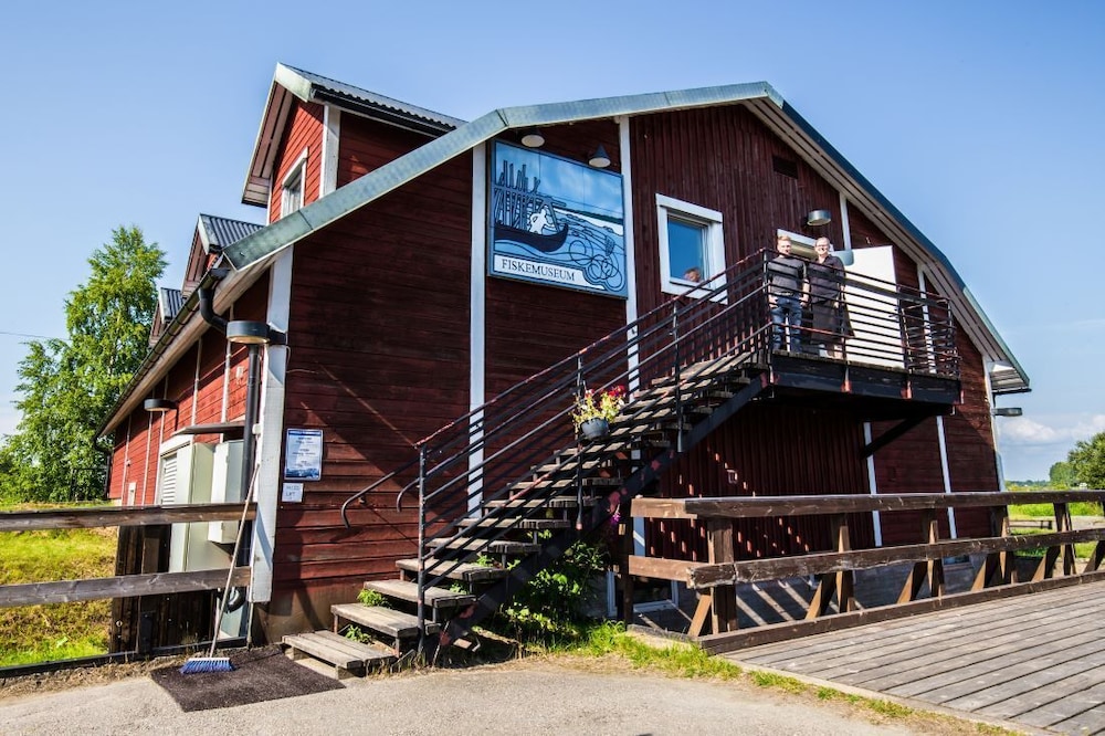 Kukkolaforsen Turist & Konferens 41/50
