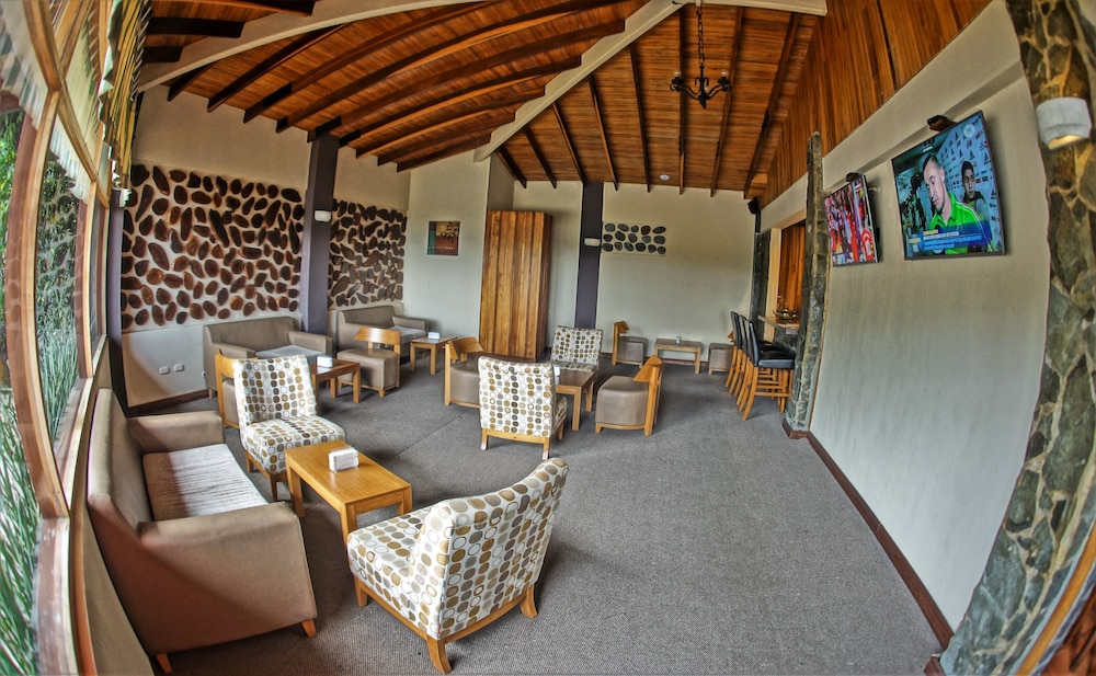 El Establo Mountain Hotel 48/68