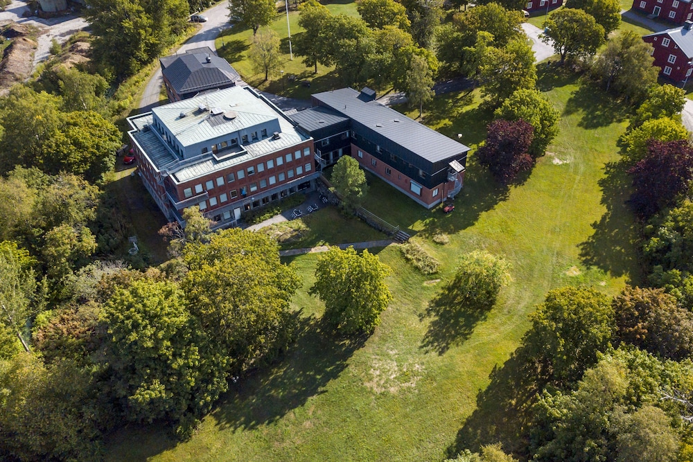 Västerbacken Hotell Och Konferens 36/39