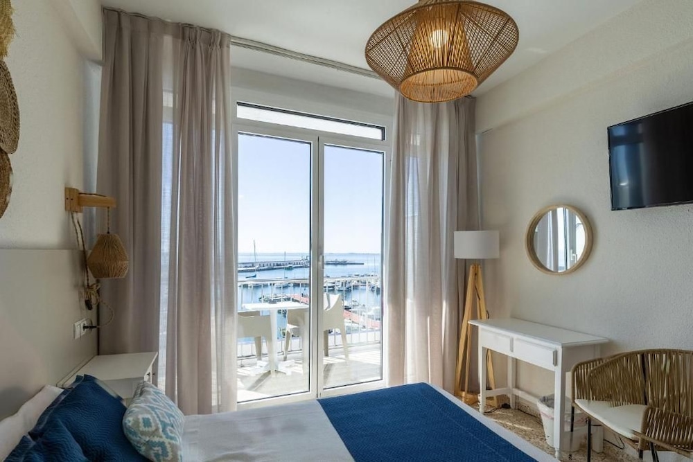 Hotel Ampolla Sol 27/47