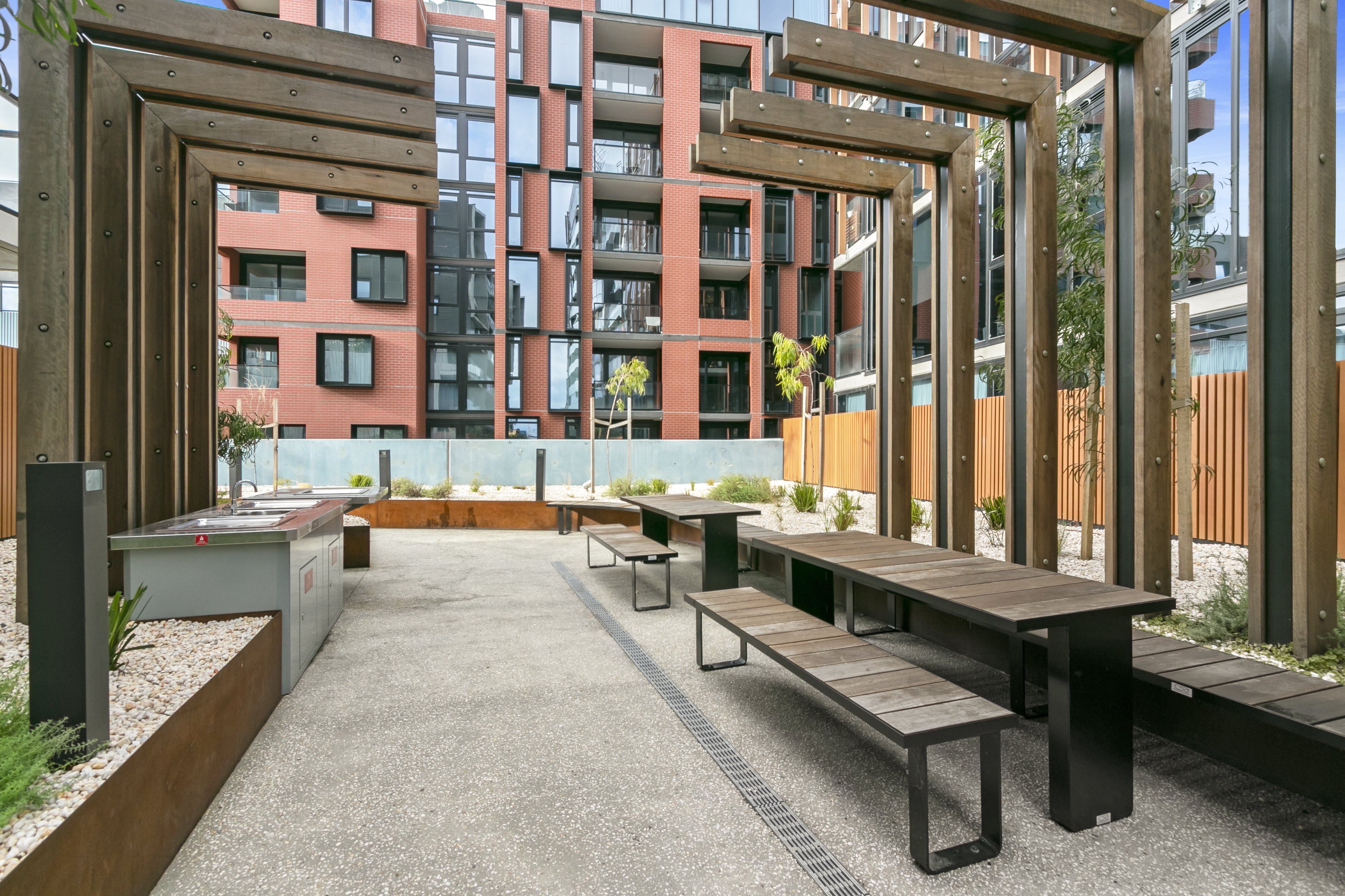 Melbourne City Apartment Hotel 9/13