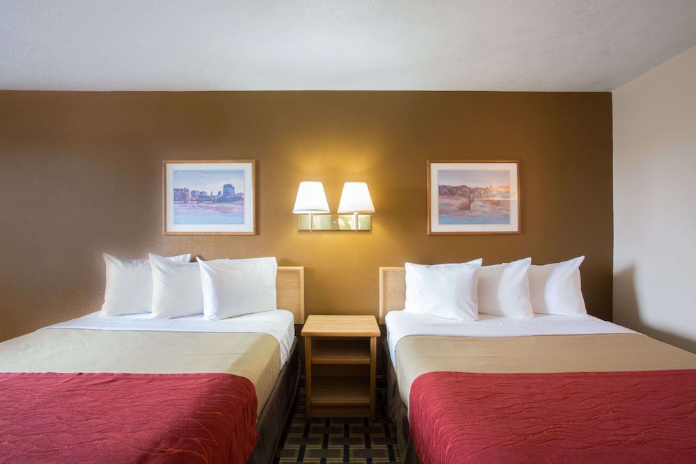 Days Inn by Wyndham Hurricane/Zion National Park Area 9/29