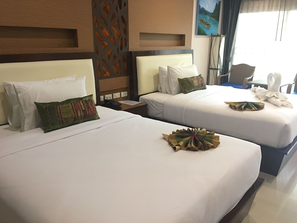 Chivatara Resort And Bangtao Beach Resort Phuket 15/66