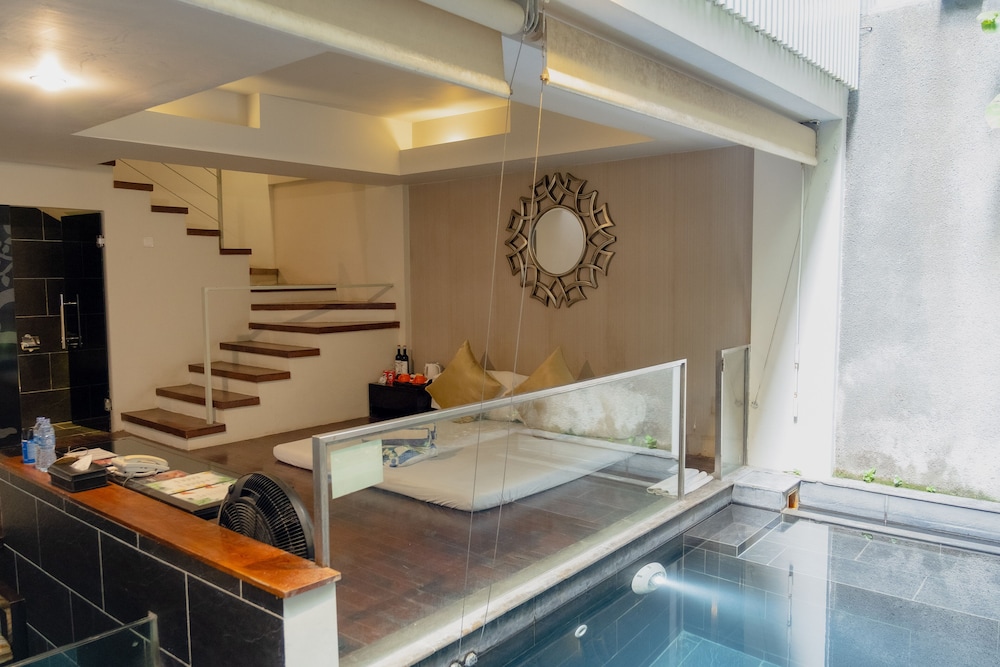 18 Suite Villa Loft Kuta 10/73
