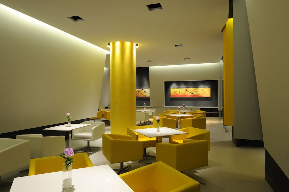 Jinjiang Inn Shanghai Huaihai Road 13/15
